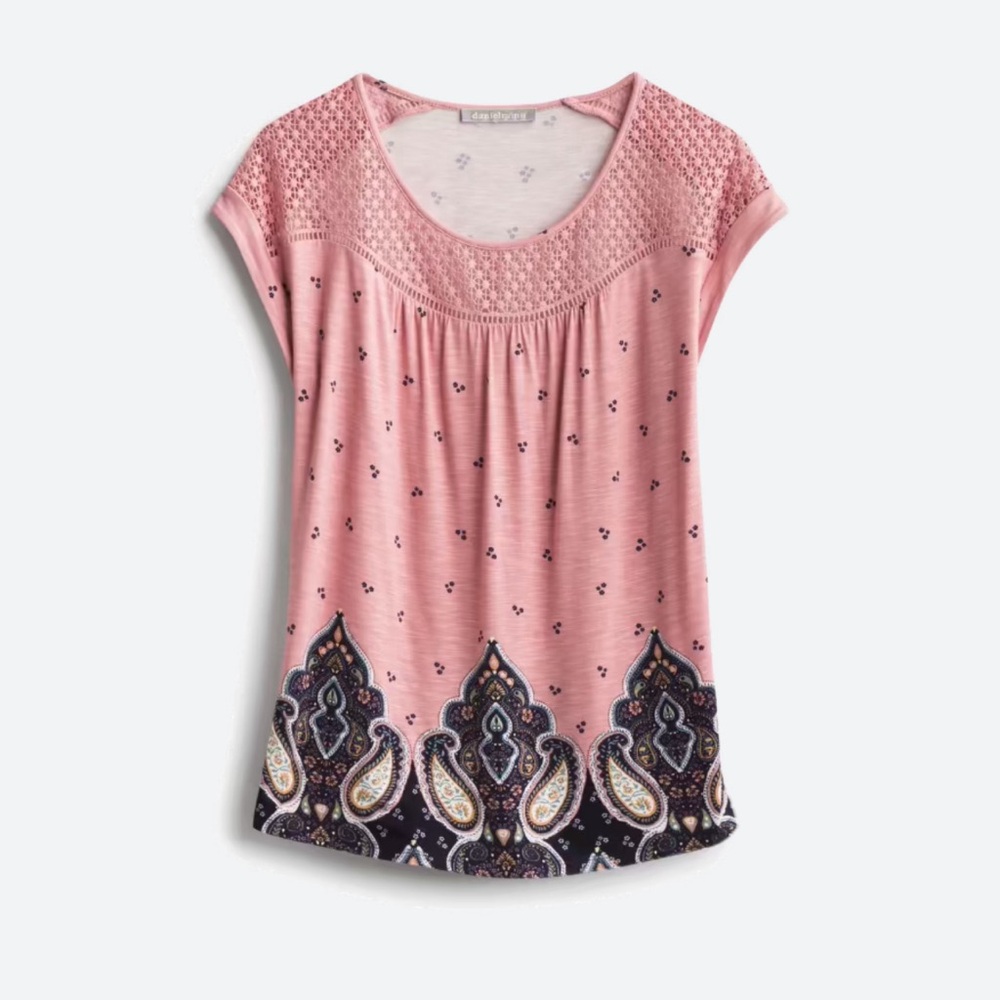 Daniel Rainn Mendry Crochet Detail Knit Top Women’s Size Small NWT